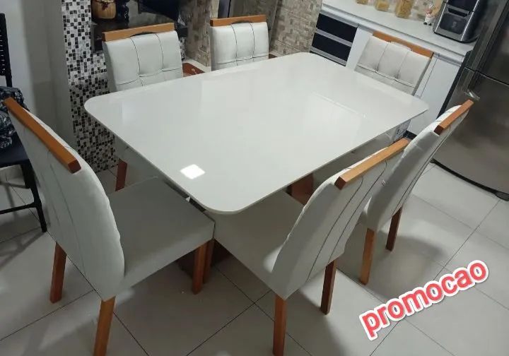 Mesa de jantar com 6 cadeiras - 160x90 tampo de vidro 
