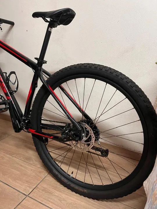 Bicicleta First Aro 29 usada - Foto 5
