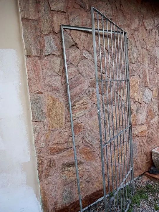 Grade de proteção em metal - Foto 5