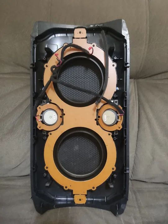 JBL Partybox frontal completo  - Foto 4