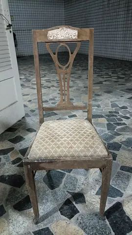 4 cadeiras antiga princesinha 