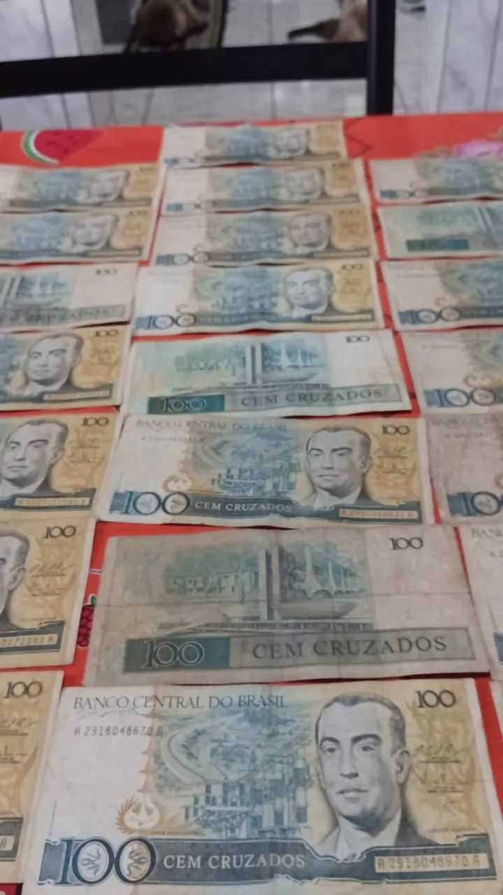 Coleção 25 cédulas de 100 cruzados conforme fotos das mesmas. - Foto 2