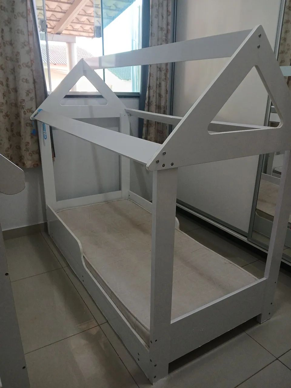Cama Montessoriana Semi Nova - Foto 3