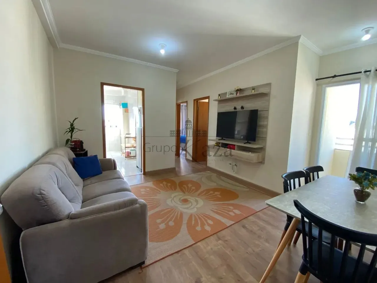 Oportunidade - Apartamento - Jardim Oriente - Edifício Carmem de Toledo - 2 Dormitórios -