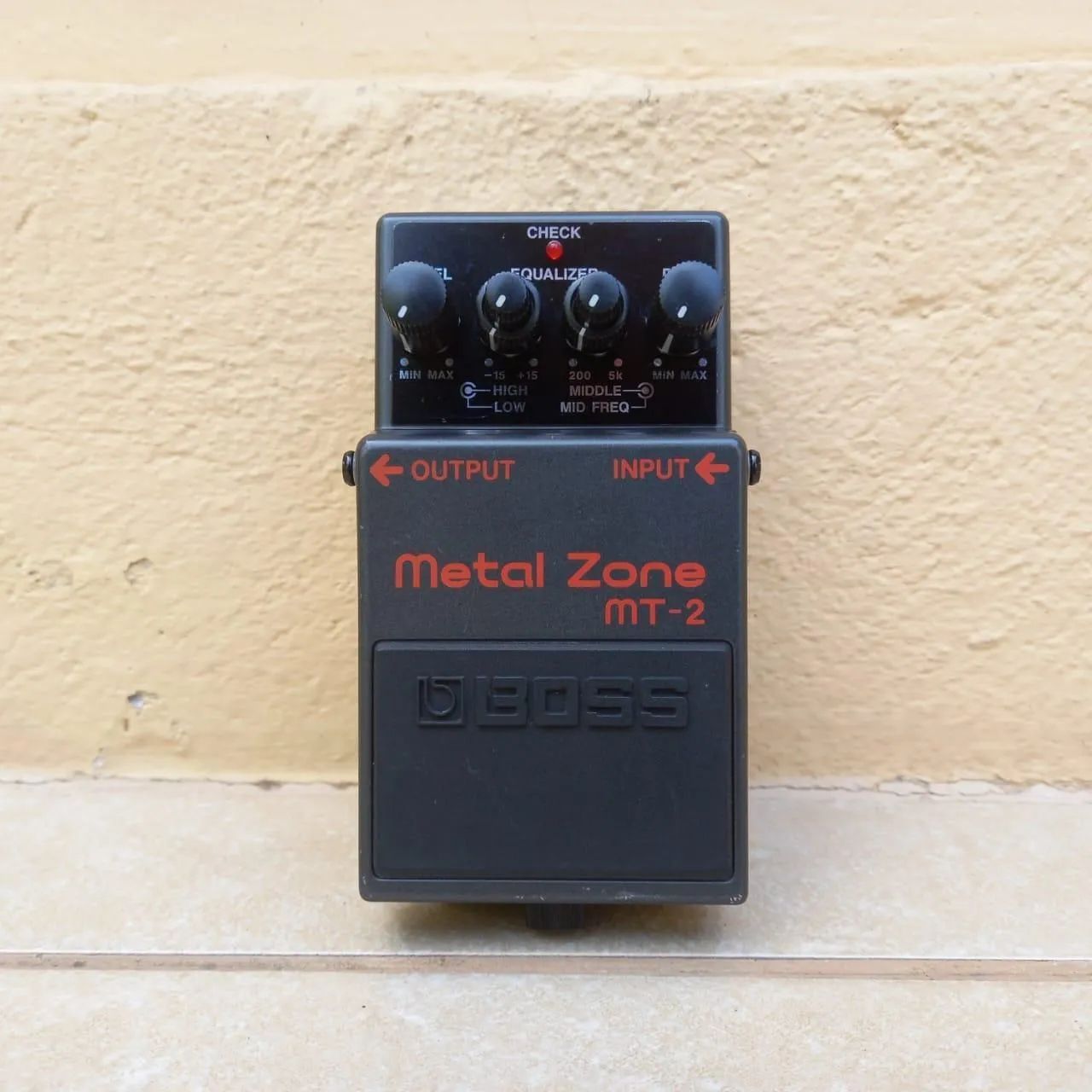BOSS METAL ZONE MT-2 - Instrumentos musicais - Parque Industrial