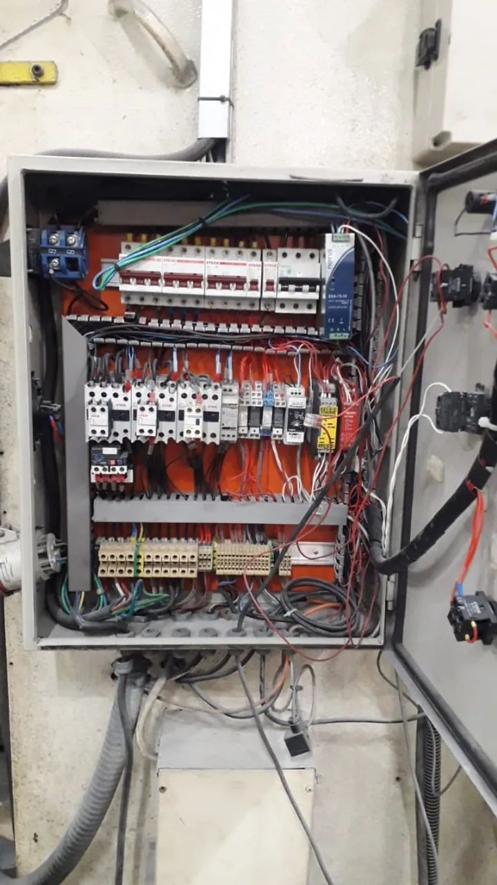 Prensa Excêntrica, MSL, 200ton freio por embreagem pneumática - Foto 2