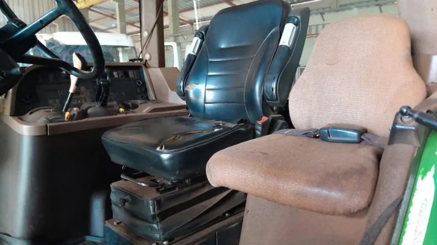 trator john deere 7210J ano 2015 - Foto 4