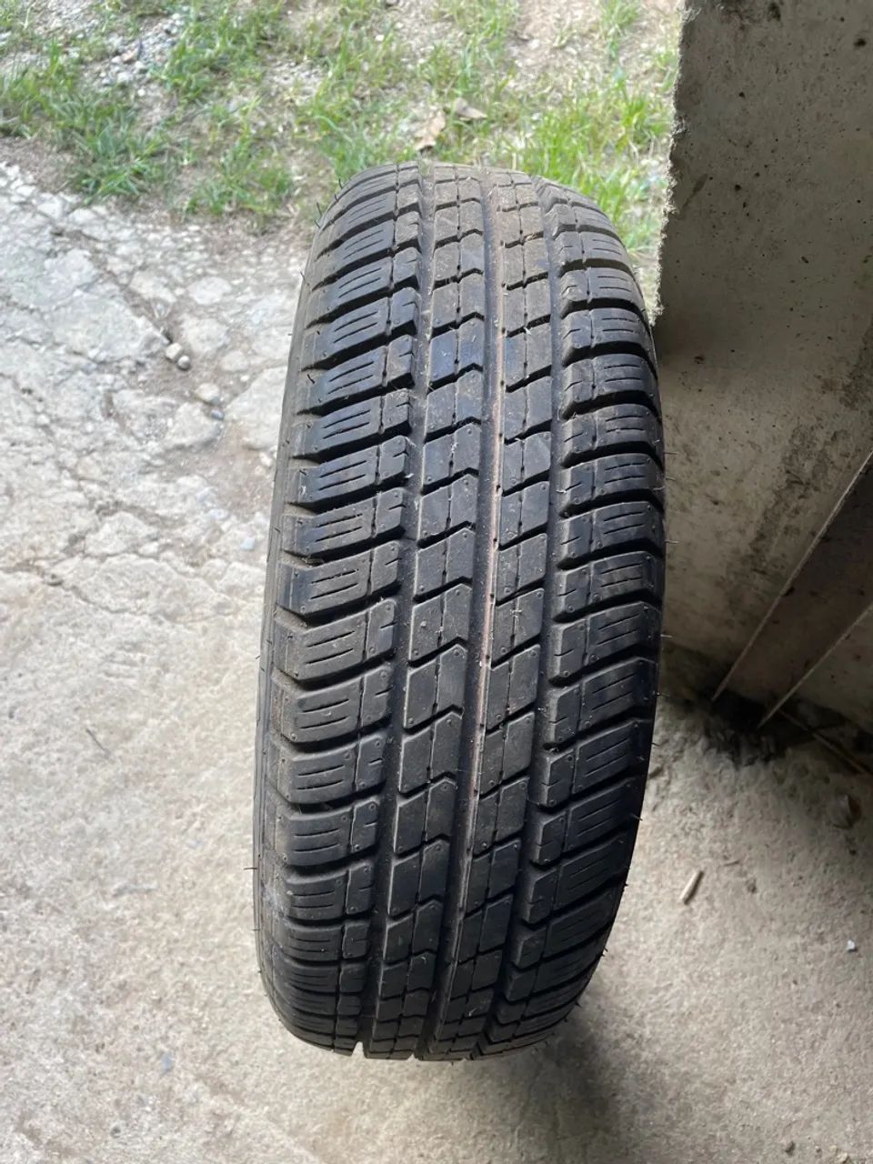 Pneu Firestone de época  - Foto 2