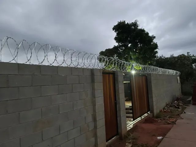 As melhores cerca elétrica e concertina da região 