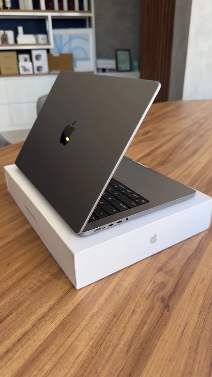 MacBook Pro, chip M1 Pro, 14 Pol 16GB RAM 512GB SSD - Foto 4