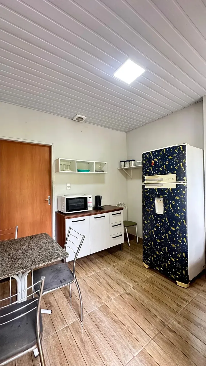 Alugo ótimo apartamento de 26m² mobiliado com varanda no bairro Japiim