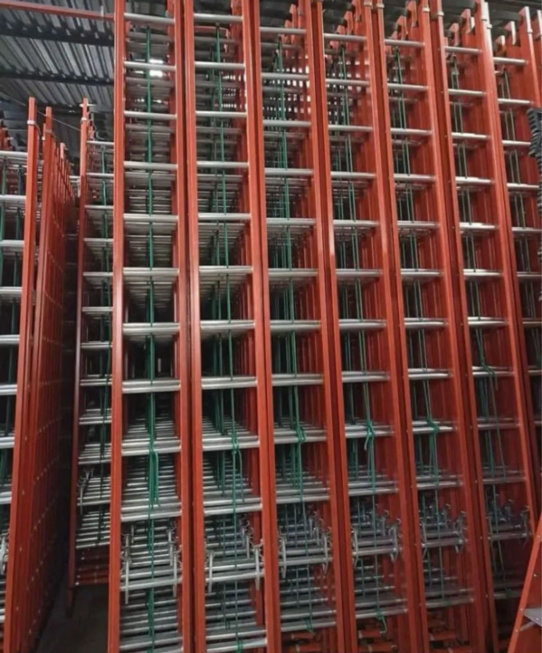 ESCADA FIBRA DE VIDRO - Foto 2