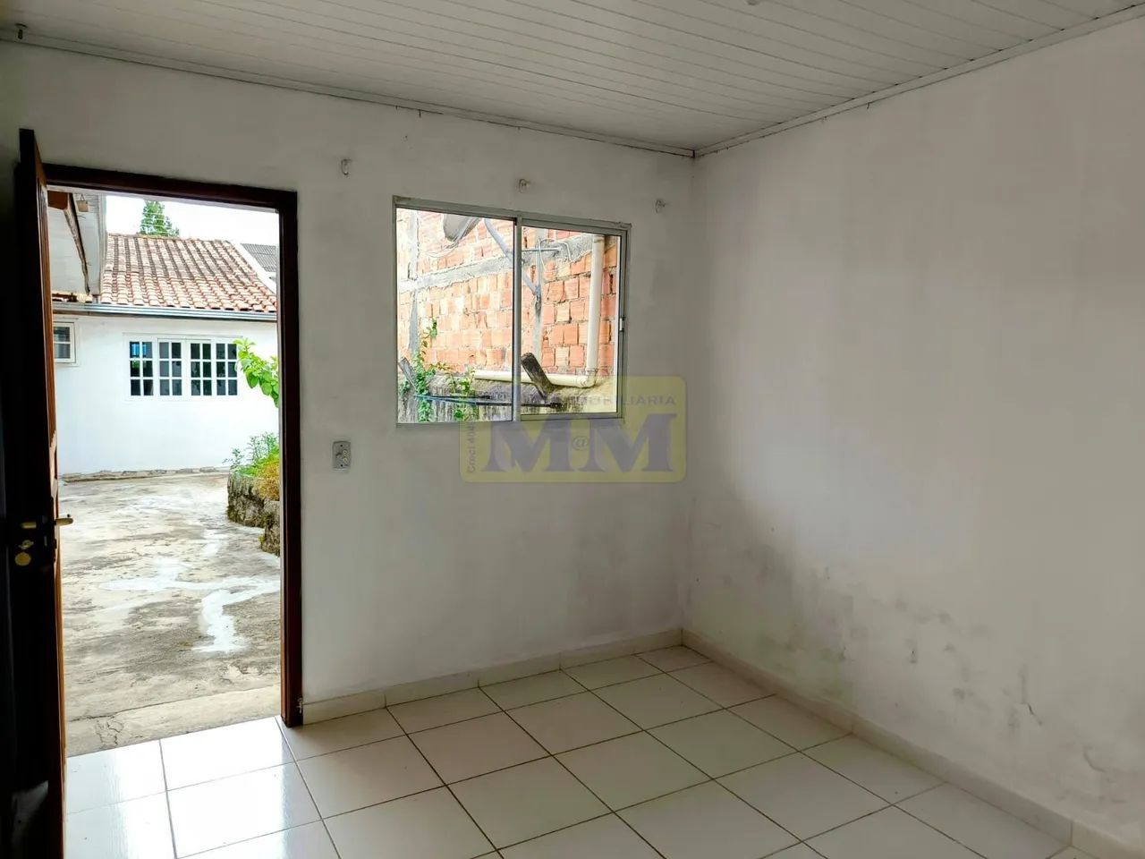 Oportunidade Imperdível no Pineville! Casa em alvenaria com 4 Dormitórios em Reg - Foto 5