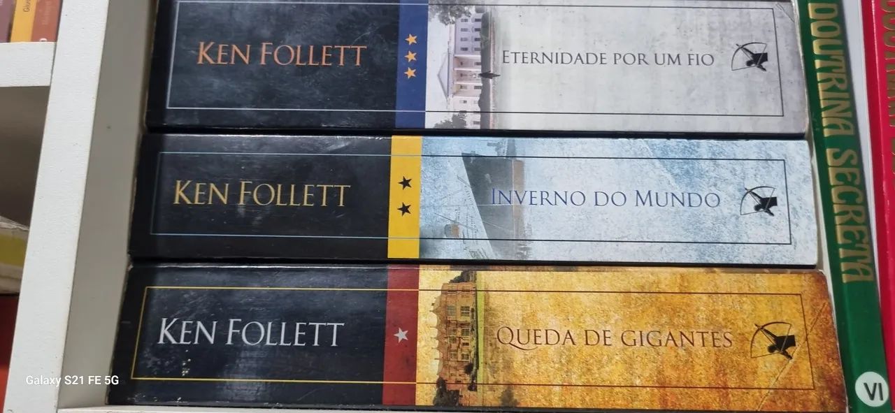 Livros Ken Follett - Queda de Gigantes, Inverno do Mundo e Eternidade por um Fio