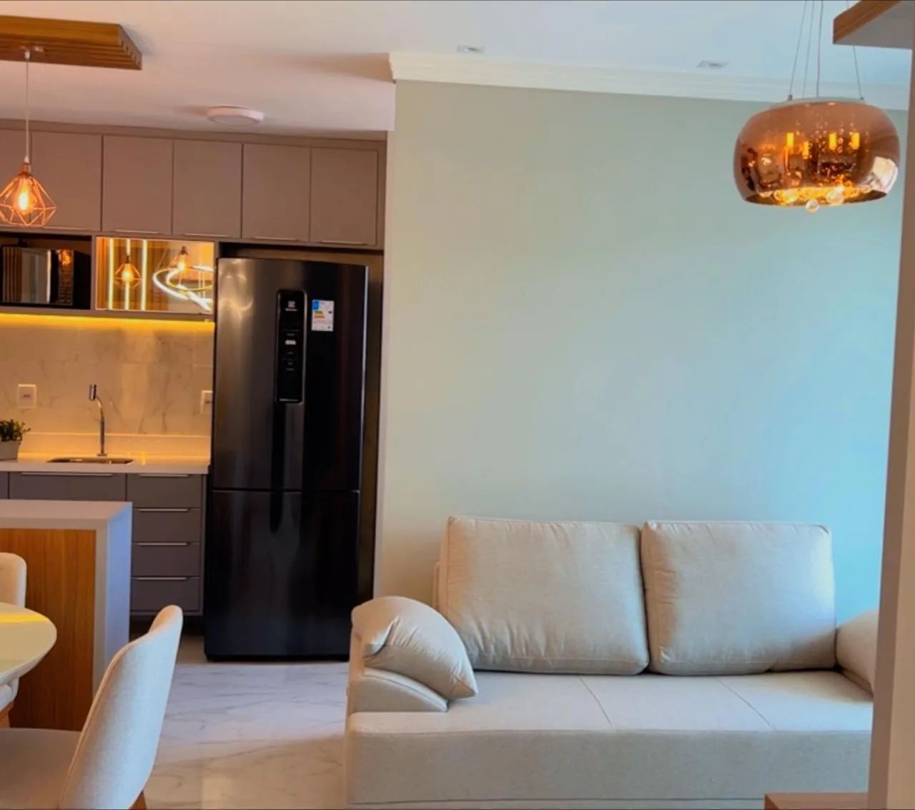 Lindo apartamento totalmente reformado e mobiliado no Parque das Laranjeiras - Foto 3