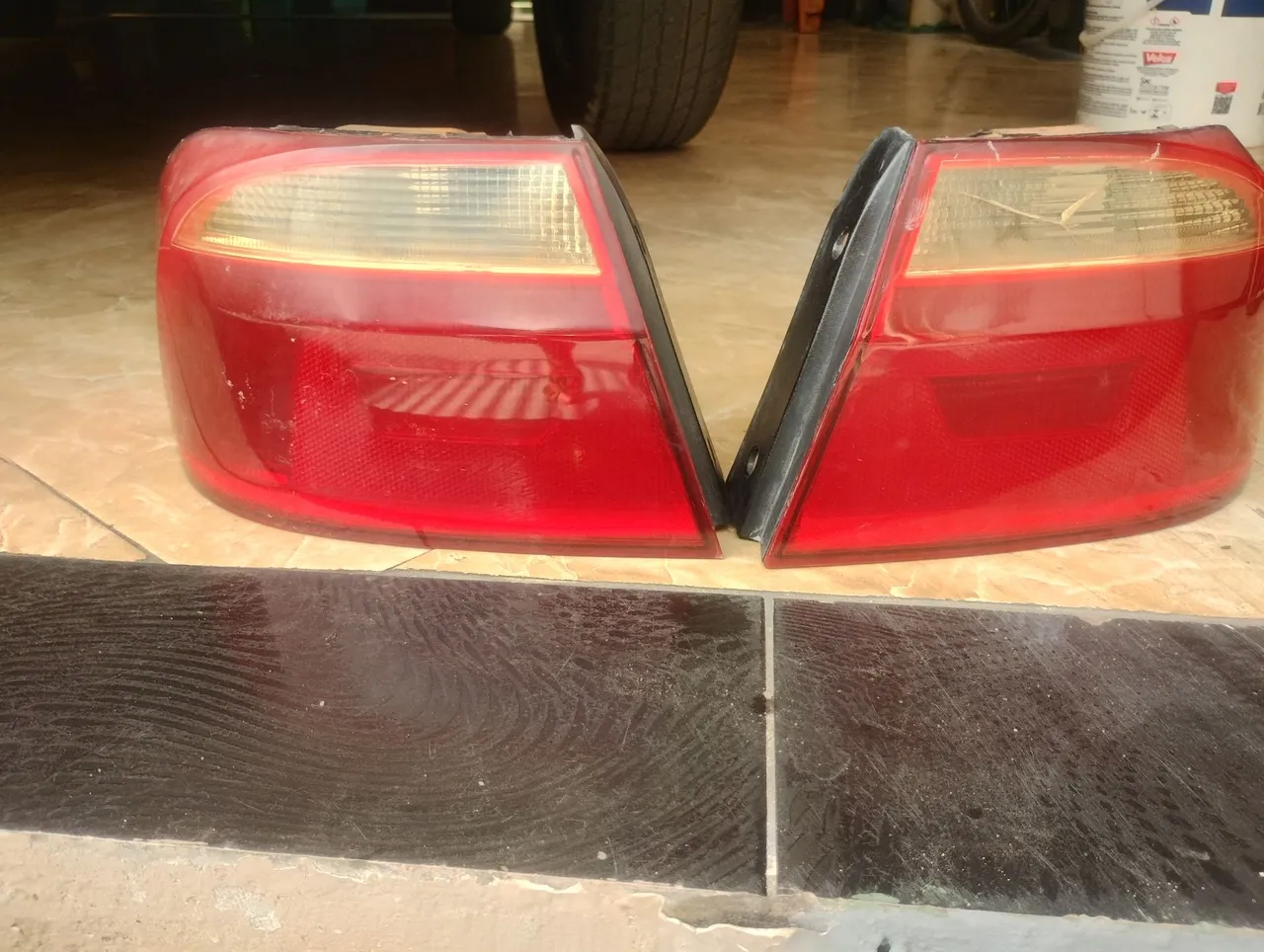 Lanternas Traseiras - Peças Automotivas valor no par.