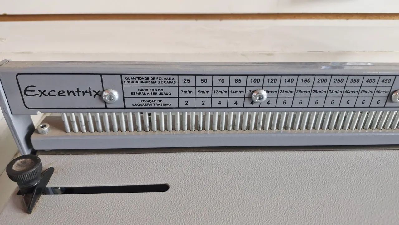 Encardenadora perfuradora de Apostila Excentrix  - Foto 3