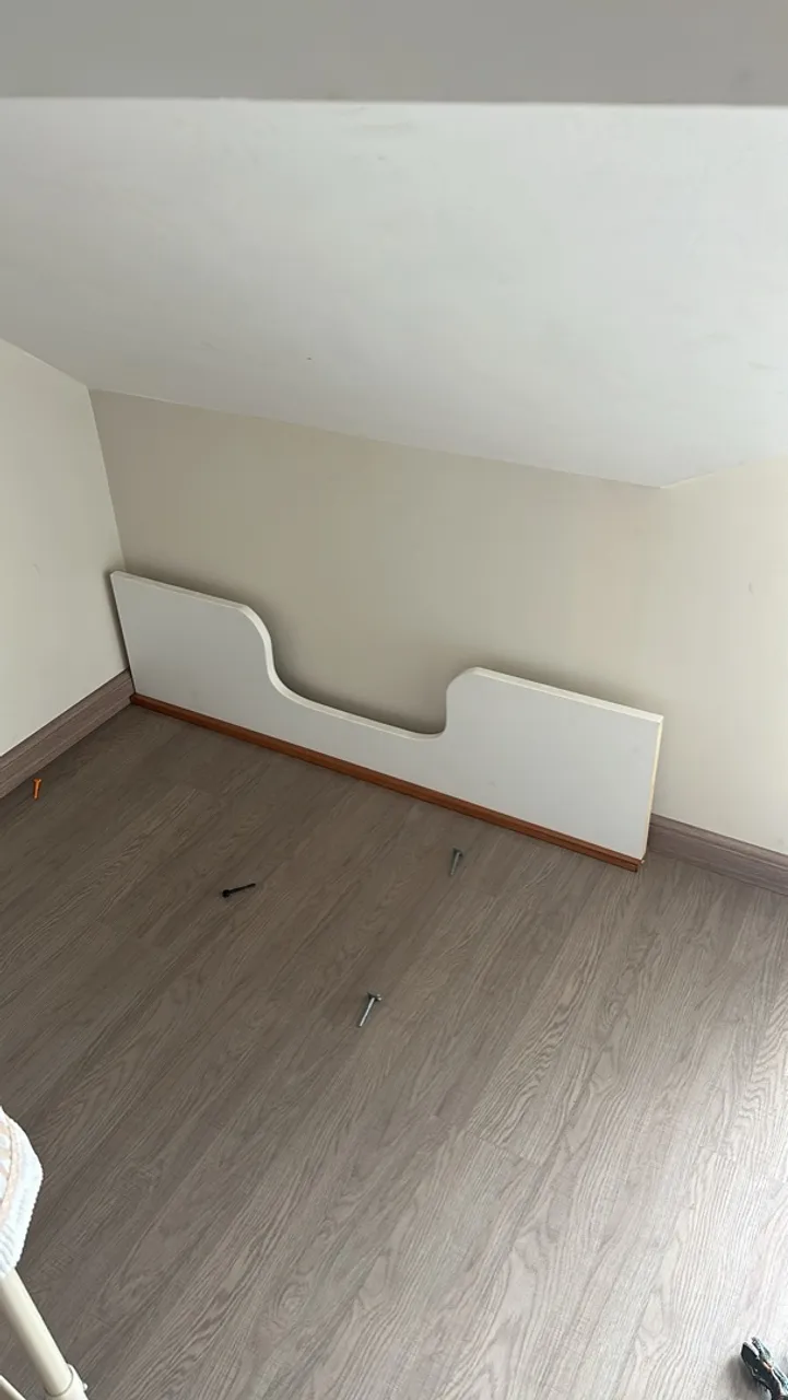 Cama infantil com proteção lateral