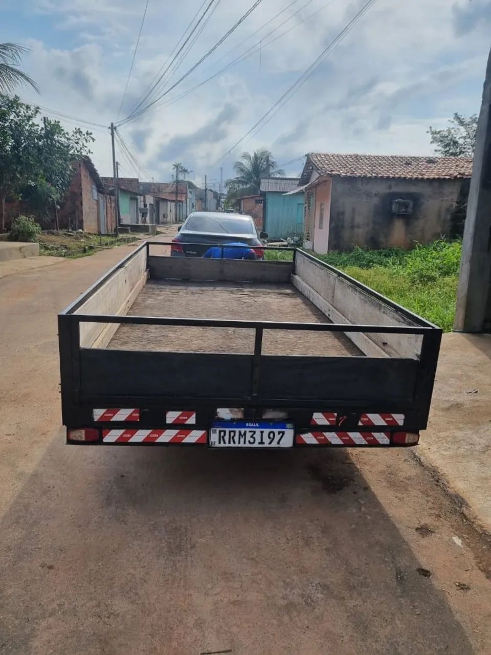 Carroça de médio porte de 1 eixo. IPVA EM DIA. Vendo 