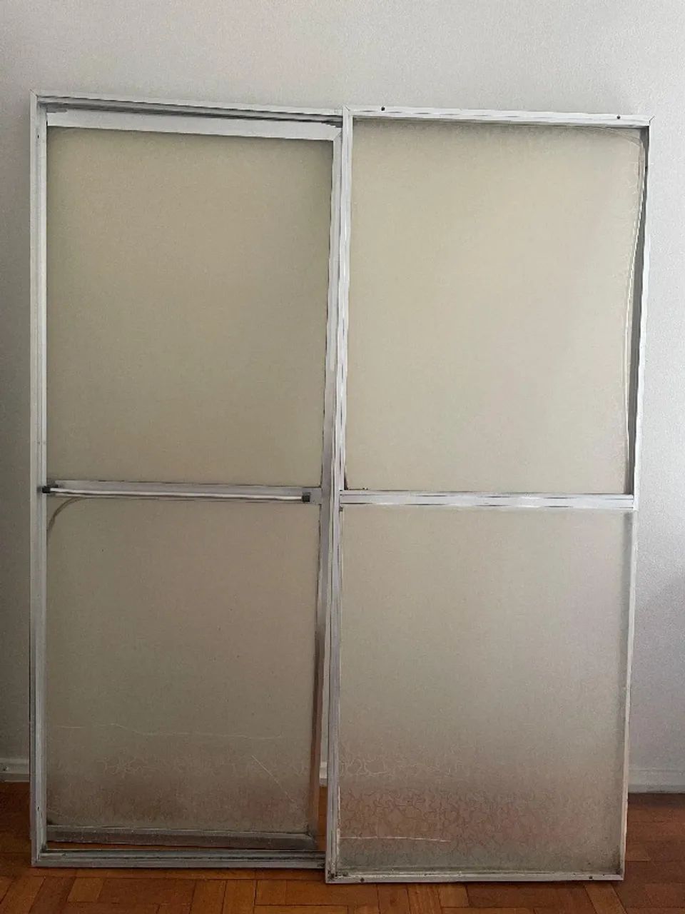 Box banheiro de esquadrilha de aluminío com acrilico 