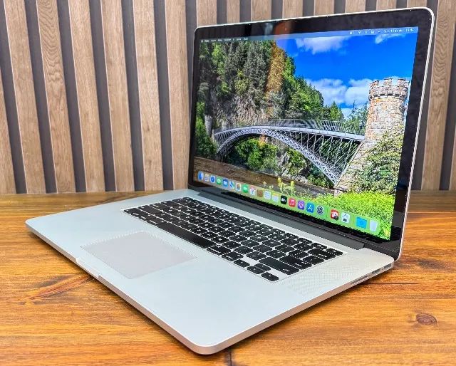 Macbook Pro A1398 15 Polegadas Retina 4k I7 2.2ghz Mem 16gb Macbook Pro A1398 15 Polegadas Retina 4k I7 2.2ghz Mem 16gb