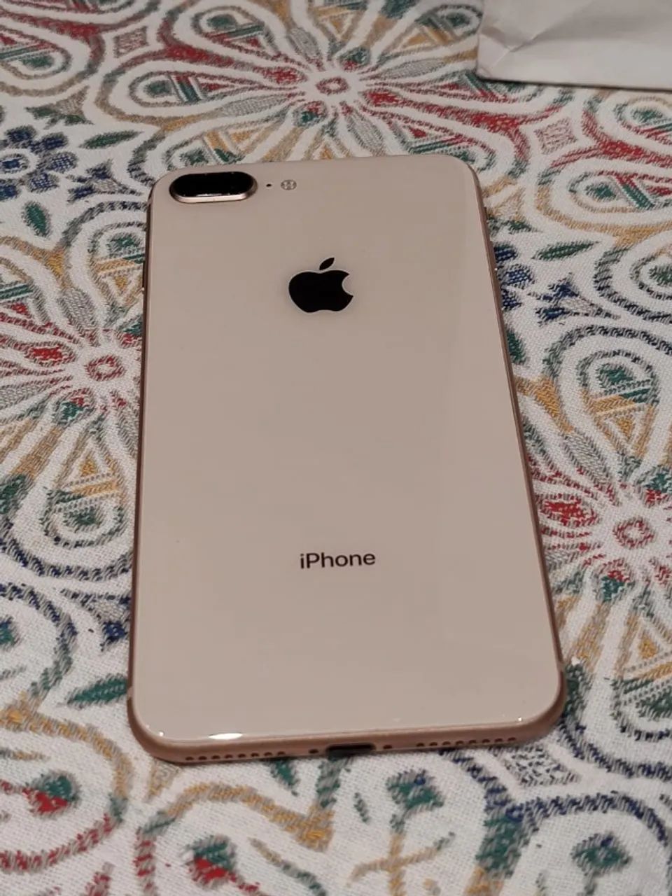 IPHONE 8 PLUS