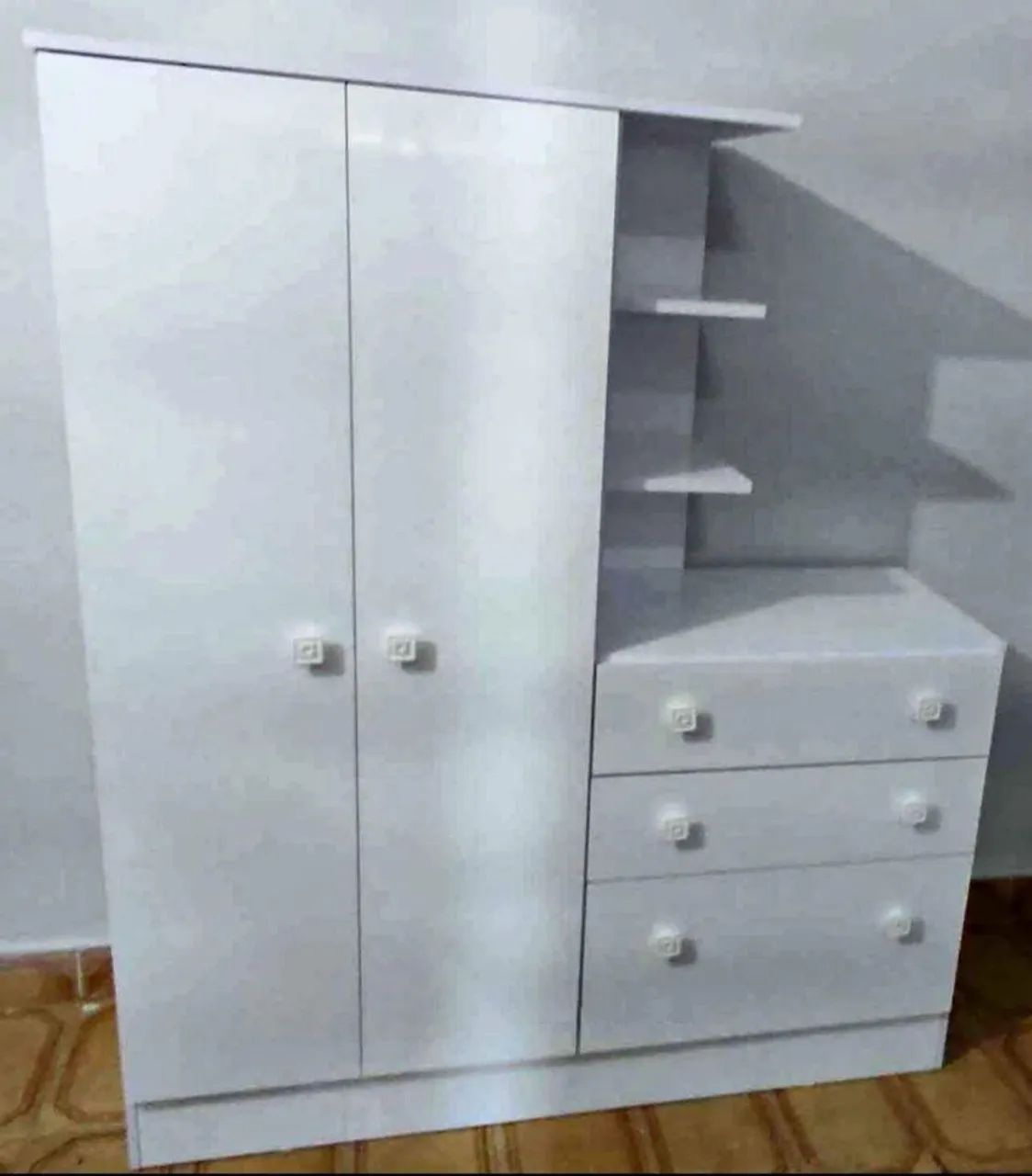 Guarda-Roupa Infantil com Prateleiras e Gavetas - Foto 4