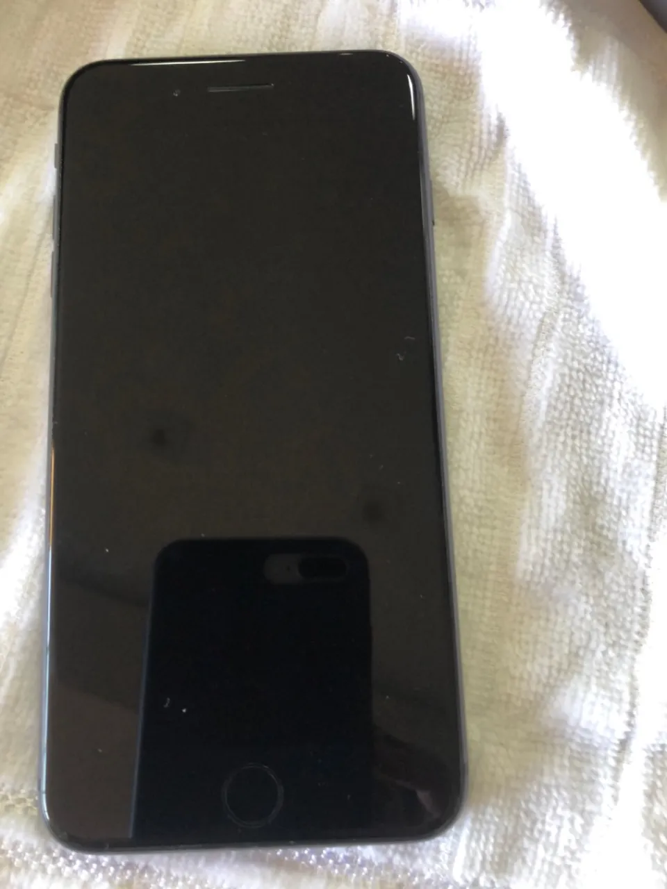 iPhone *