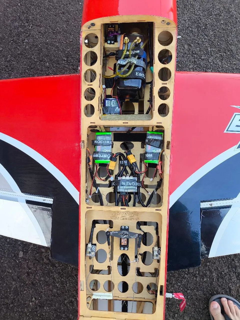 Aeromodelo extra aeroworks 50cc  - Foto 2