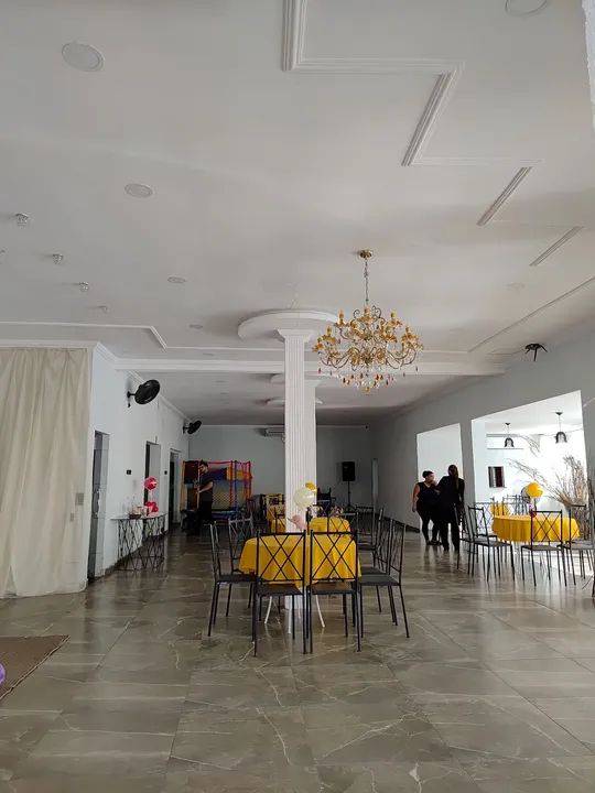 Vendo prédio com comércio já montado (salão festa) - Foto 4