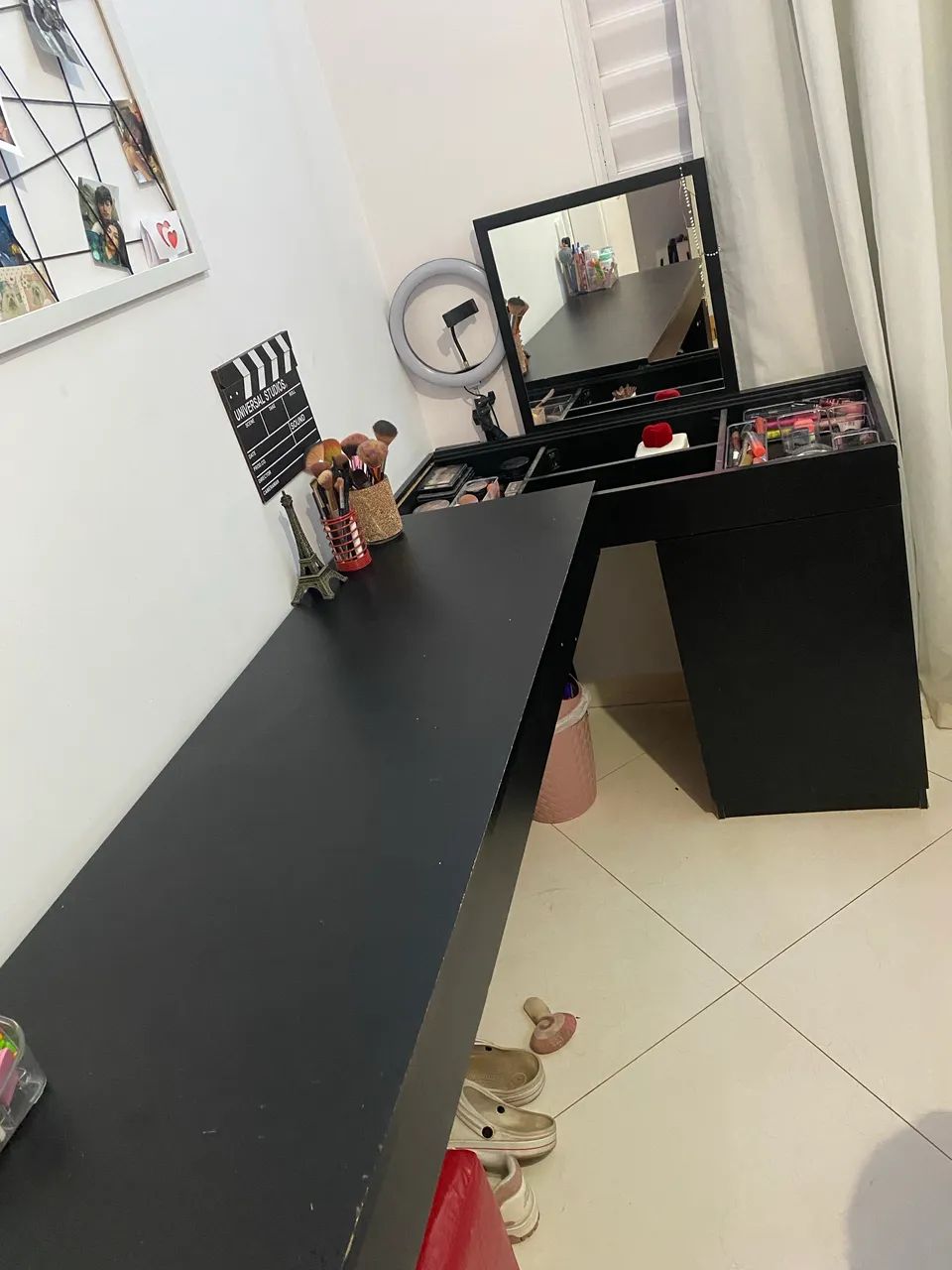 Escrivaninha penteadeira preta usada64311793202689122