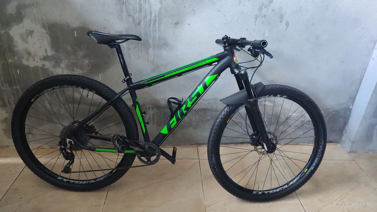 Bicicleta First Aro 29