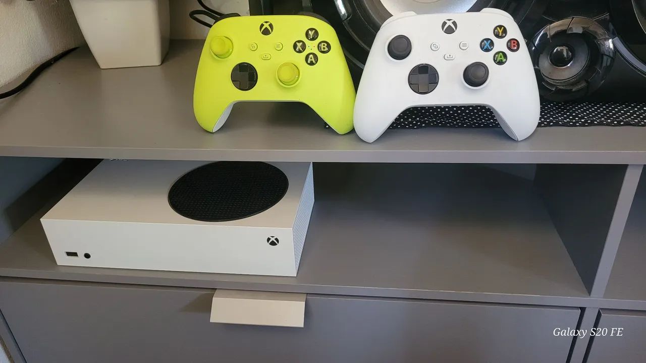 Xbox series s64318477616129120