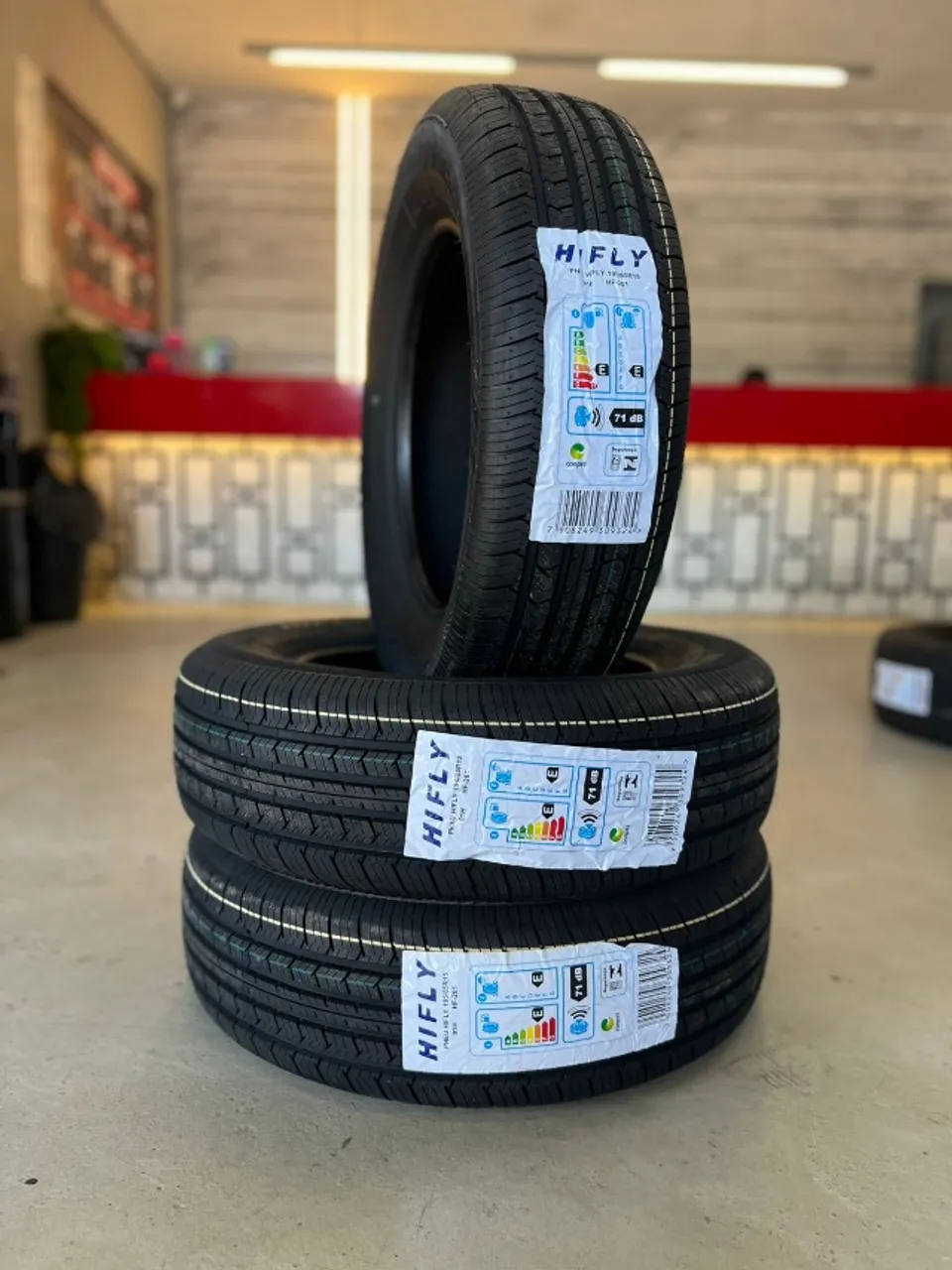 45個 Pneu 195/55 aro 16 HIFLY - Peças para carros, vans e utilitários