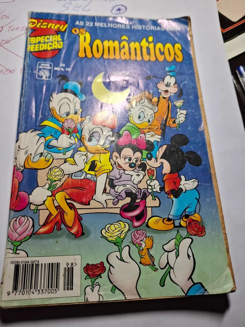 Gibi Disney Romanticos