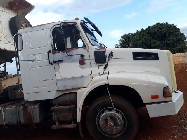 Caminhão Volvo NL10 340 - Ano: 1991 - Doc. em dias - IPVA Isento - Aceito carro até 60 mil - Foto 5