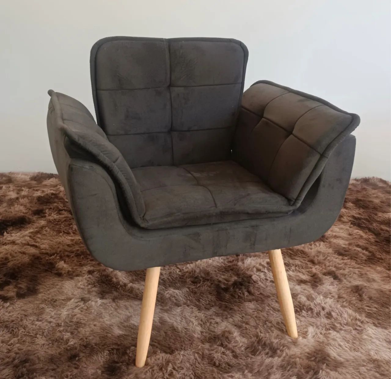 POLTRONA LUXO AVELUDADA 64842833550850121