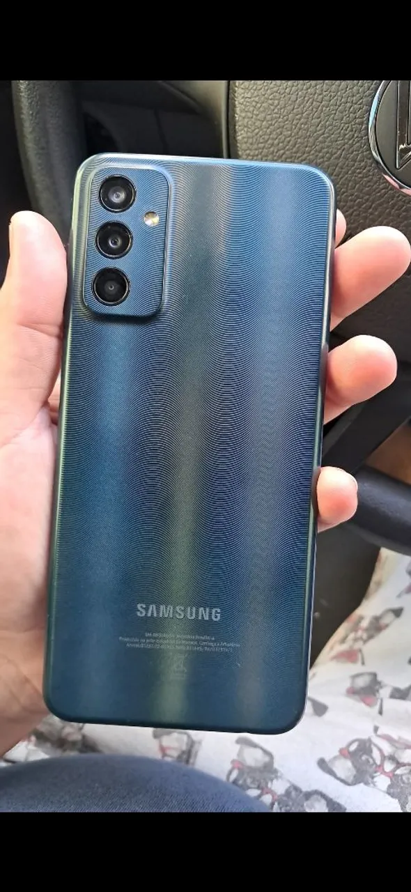 Samsung galaxy m13