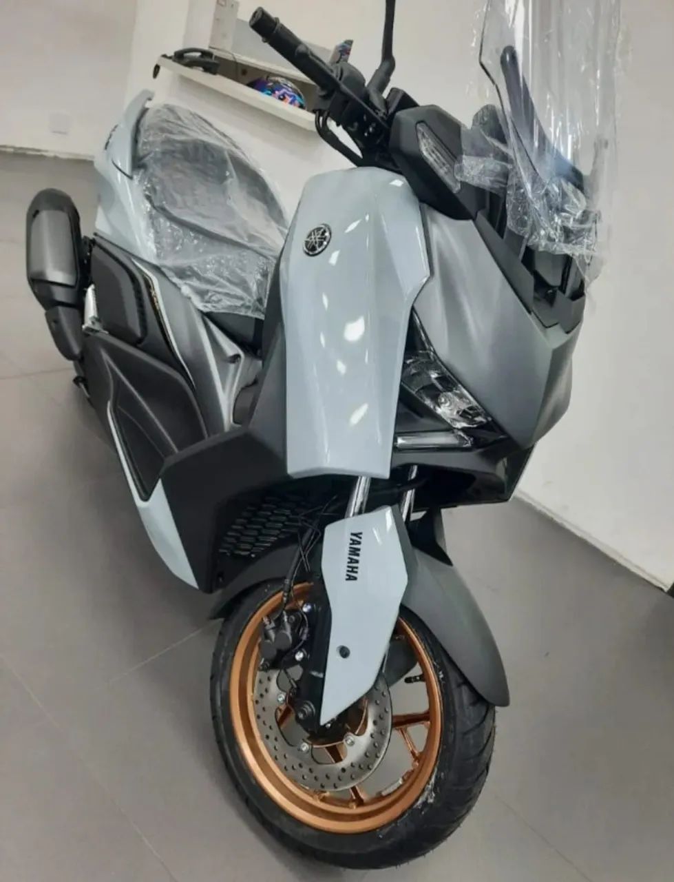 XMAX 300C CONNECTED ABS - 2026 ZERO KM - Foto 3