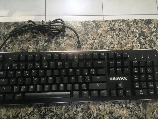 Teclado mecânico BRIWAX BA-806