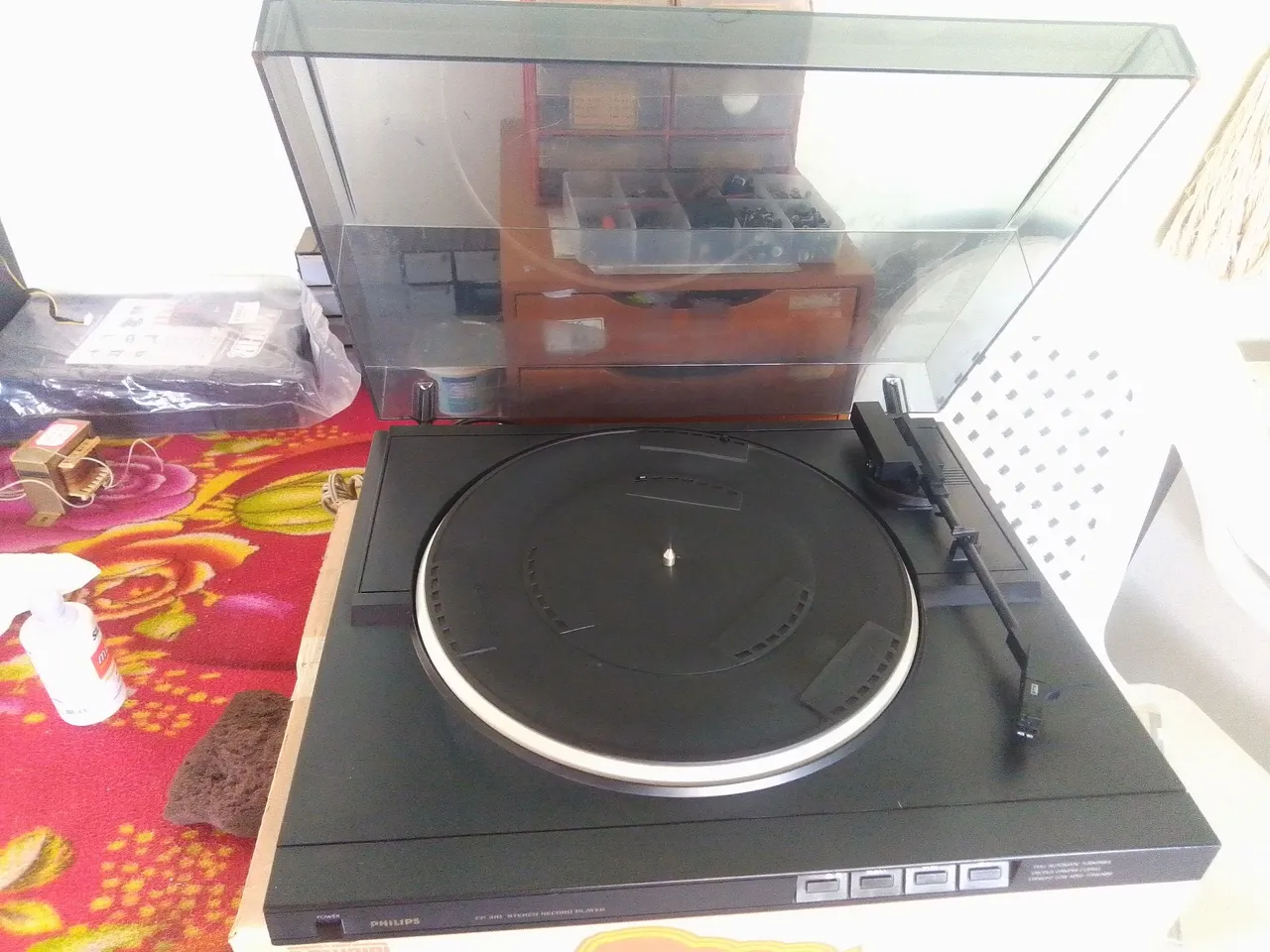 Toca discos Philips FP310