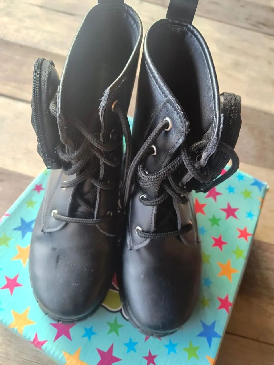 Bota coturno infantil - tamanho 32 - conservada 