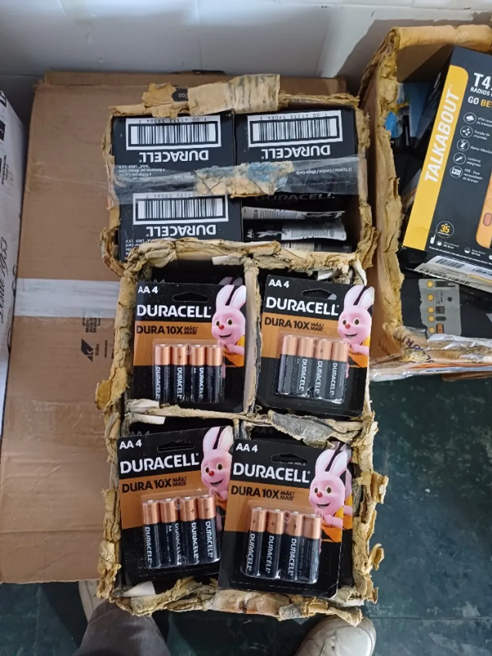 BLISTER DE PILHAS ALCALINAS DURACELL 1,5 V- AA BLISTER COM 4 UNIDADES