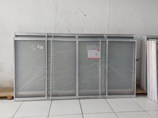 Janela alumínio 1.00x2.00 nova 4 vidros R$ 385,00
