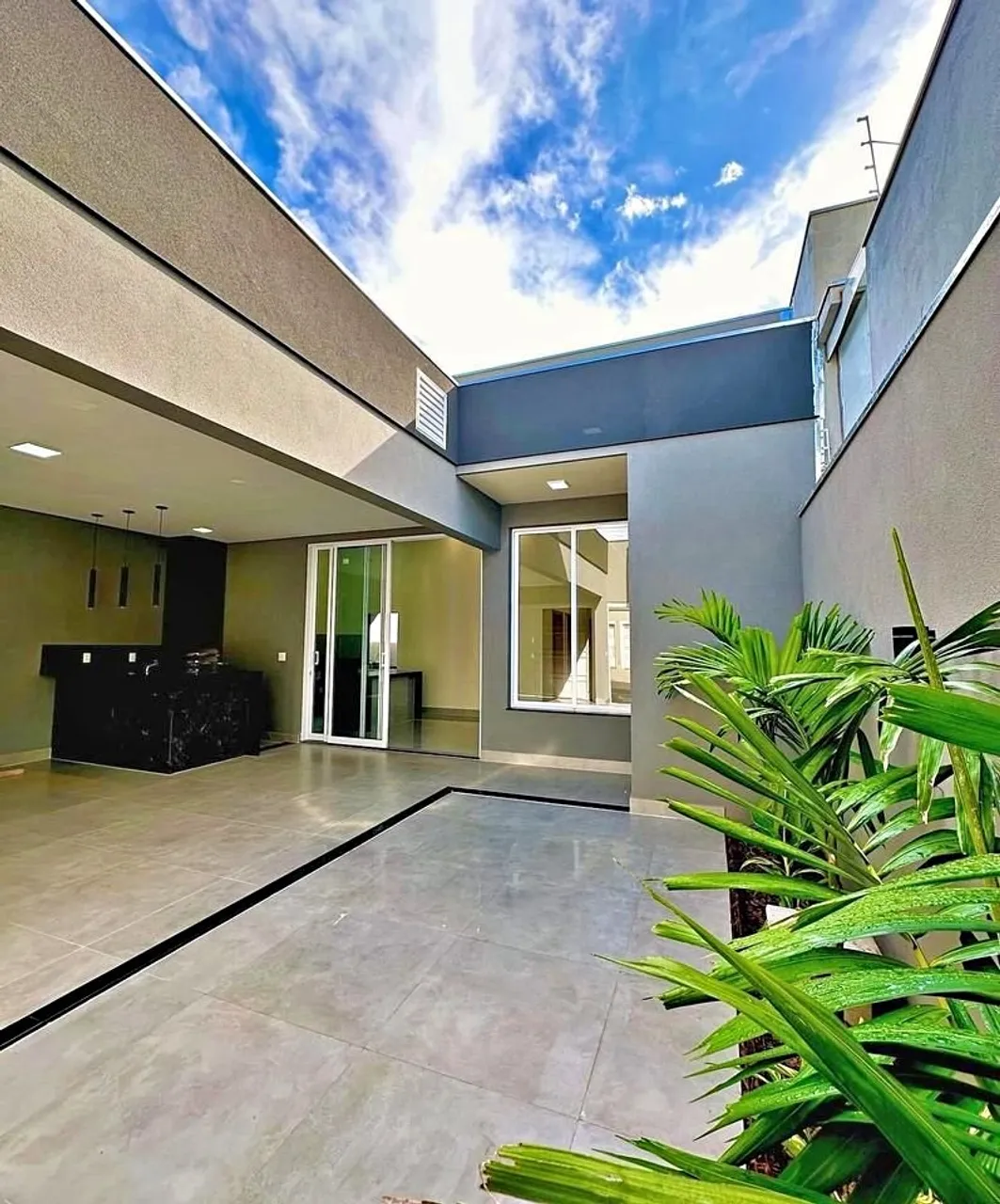 - OPORTUNIDADE DE COMPRA | CASA APTA A PARCELAMENTO-