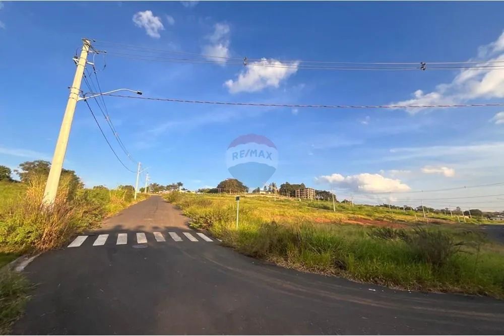 Lote de Esquina no Estância Santa Catarina em Itapira -SP com 294 m2 por apenas R$169.344, - Foto 5