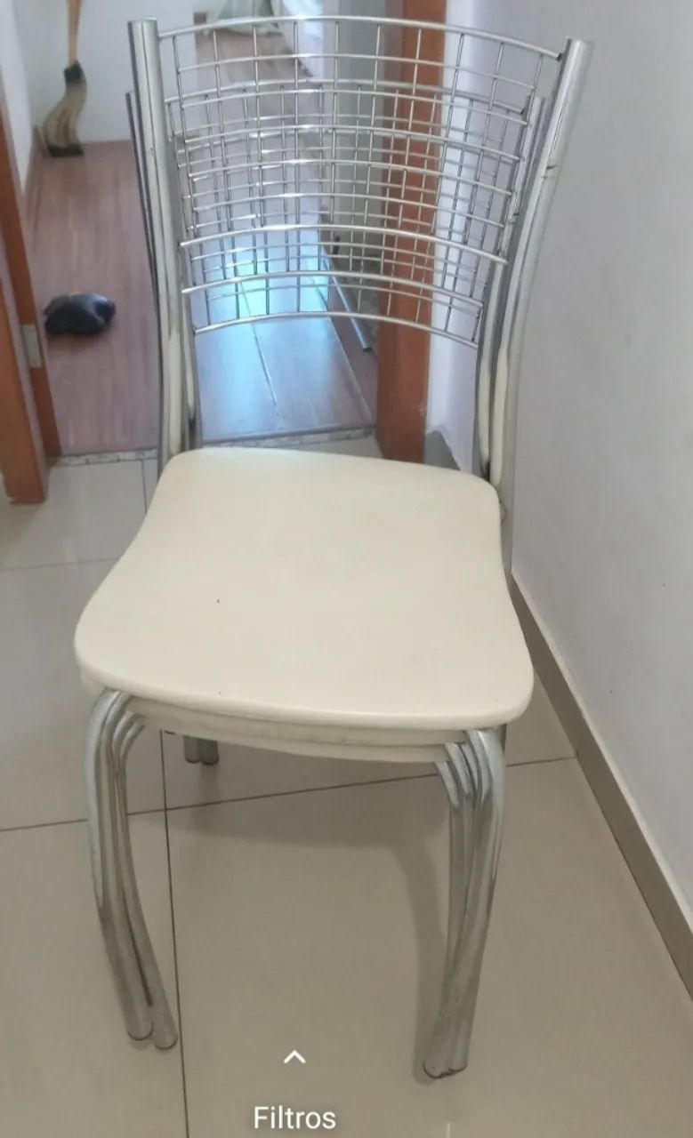 Cadeiras cromadas