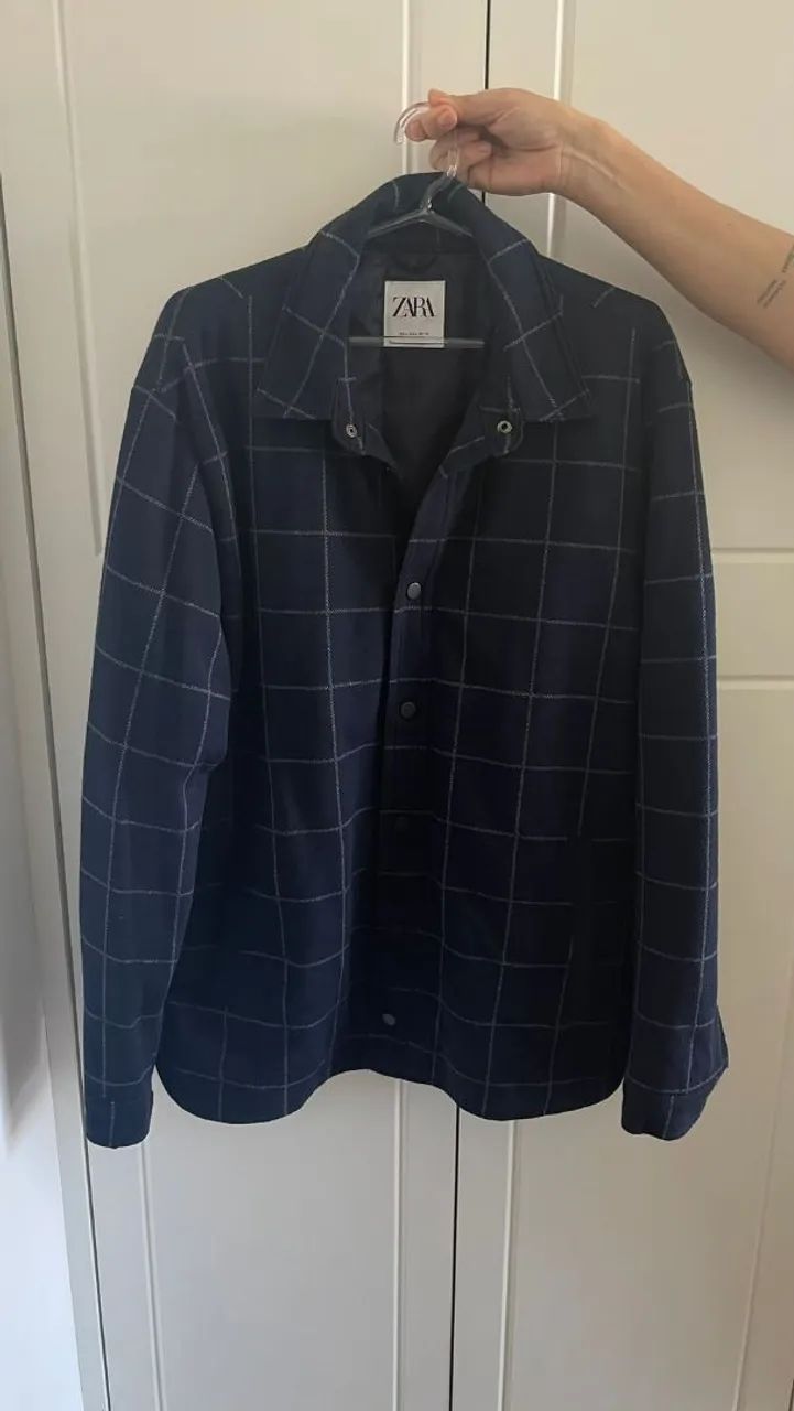 Casaco| Cor Azul Marinho | Marca Zara| Tamanho G