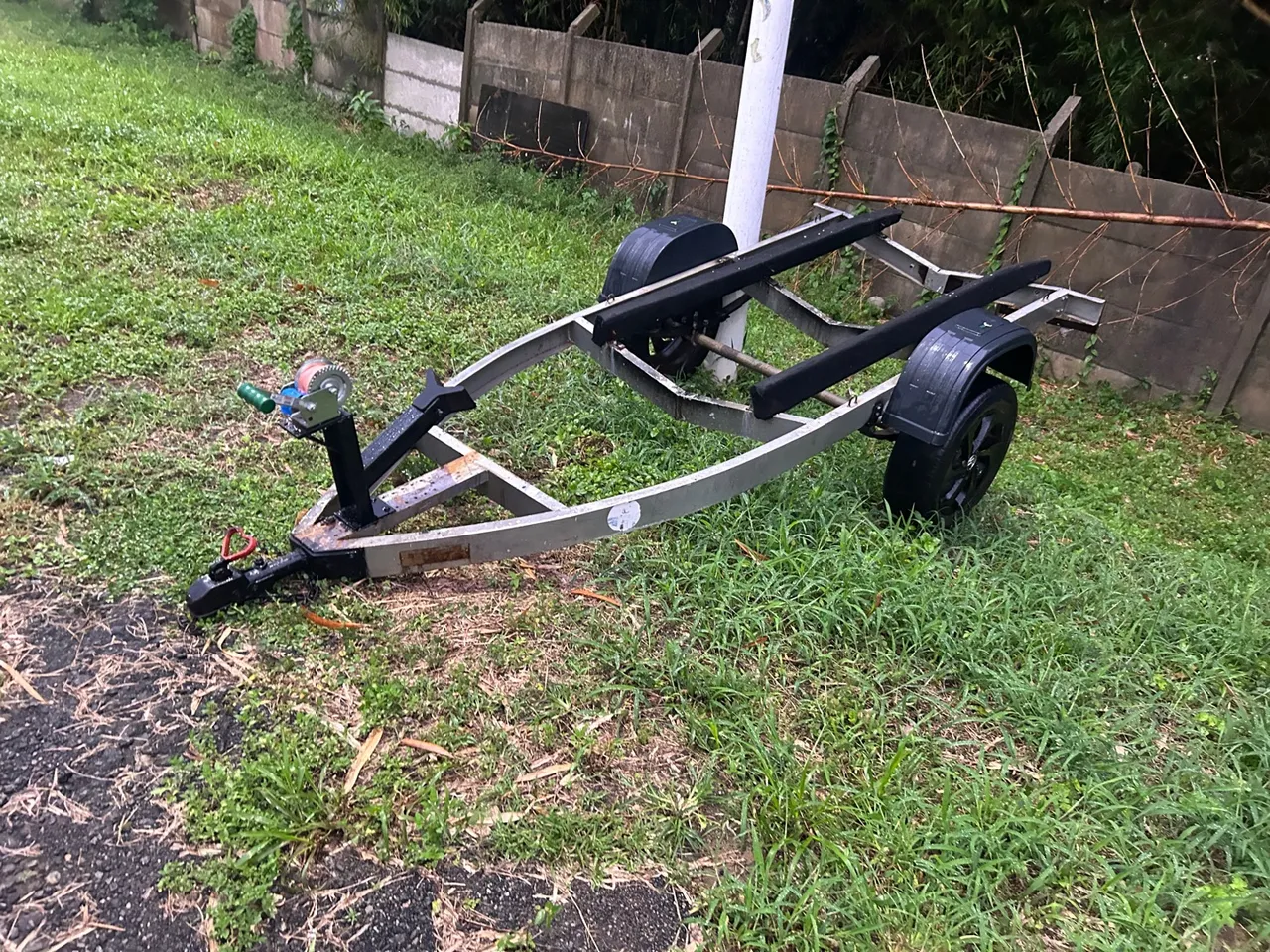 Carretinha para jet ski alumínio