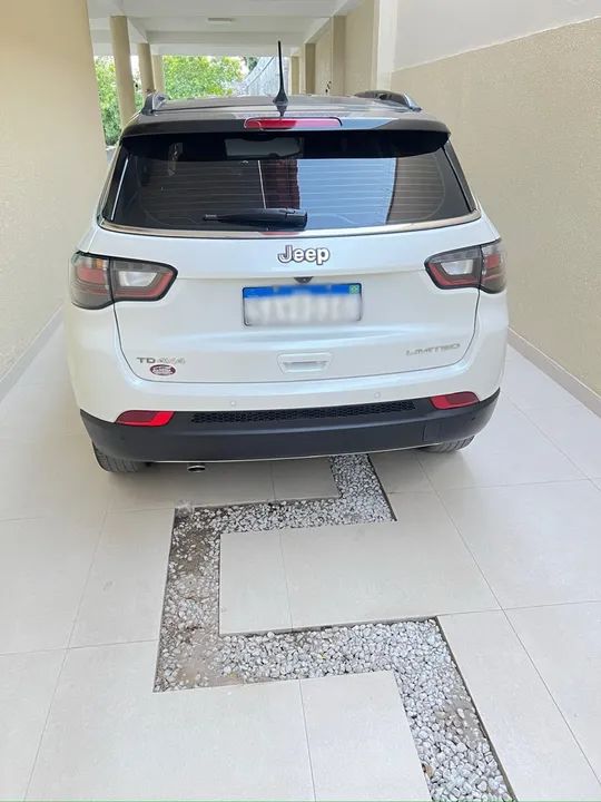 JEEP COMPASS LIMITED DIESEL 2023 - Foto 3